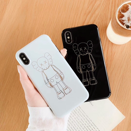 KAWS iPhoneXS MAX ケース  iphonexs 保護カバー iphonexケース iphonexrカバー