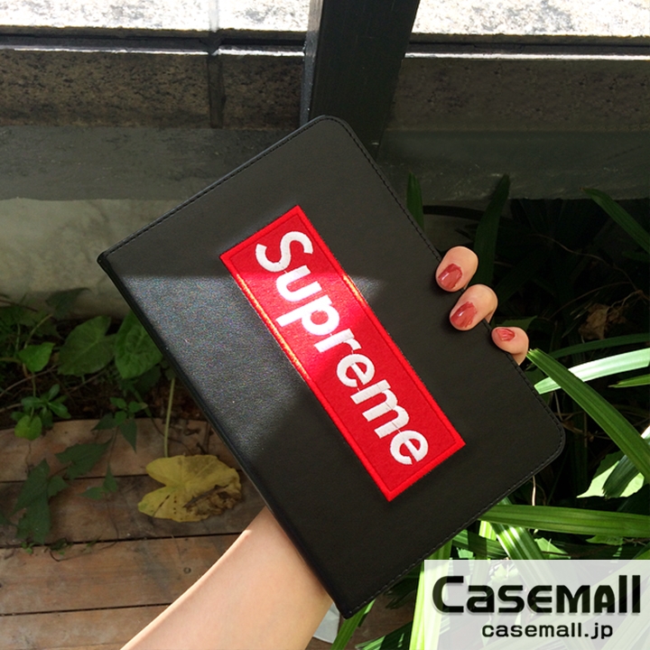 supreme iPad 2018 ケース