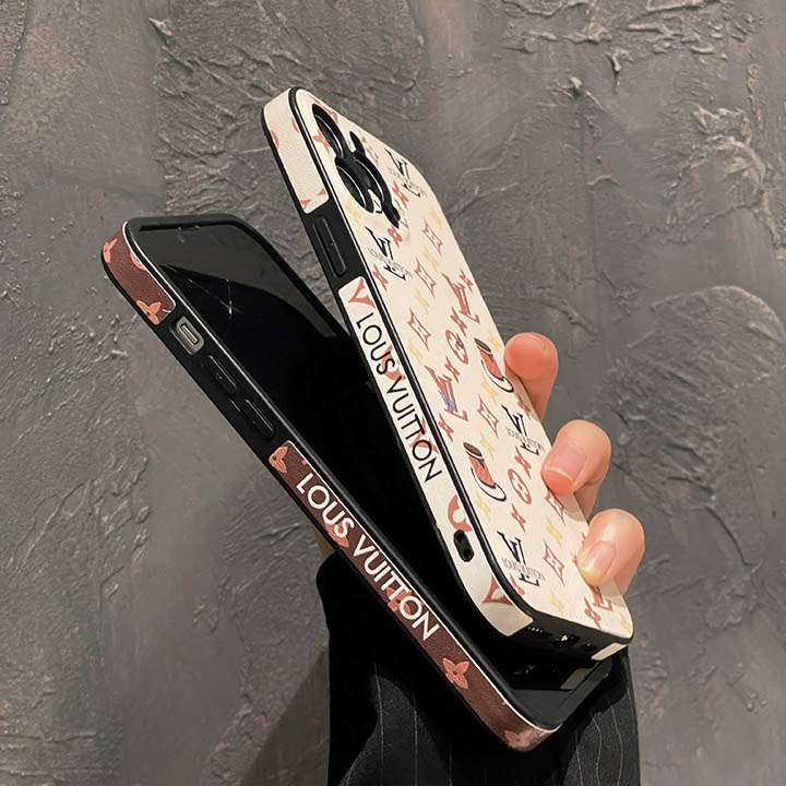 ルイヴィトンiphone15ケース