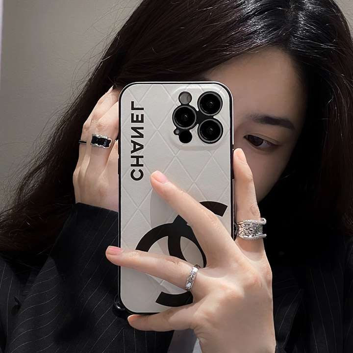 chanel iphone15proカバーおしゃれ