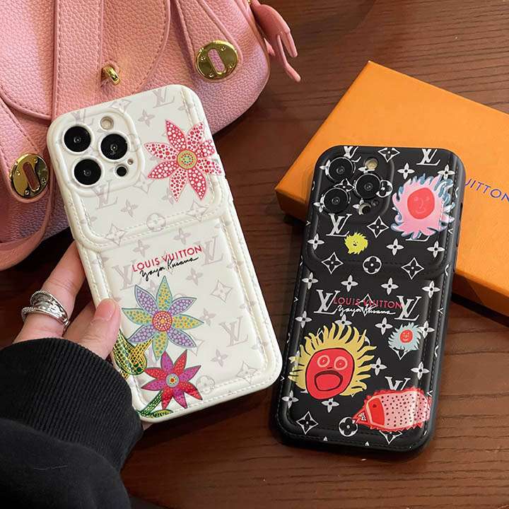 LV iphone 15 草間弥生スマホケース