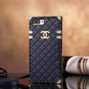 CHANEL iphone7ケース アイ・トランク ネイビー