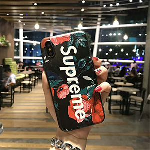 シュプリーム iphone8 カバー 花柄 浮き彫り ブラック